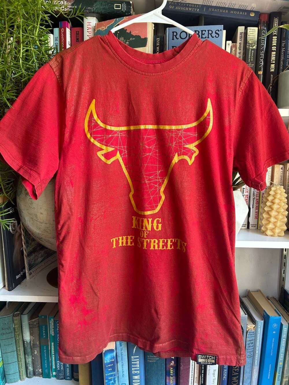Switch Remarkable King Of The Streets Chicago Bulls Graphic T Red Gold Men's L